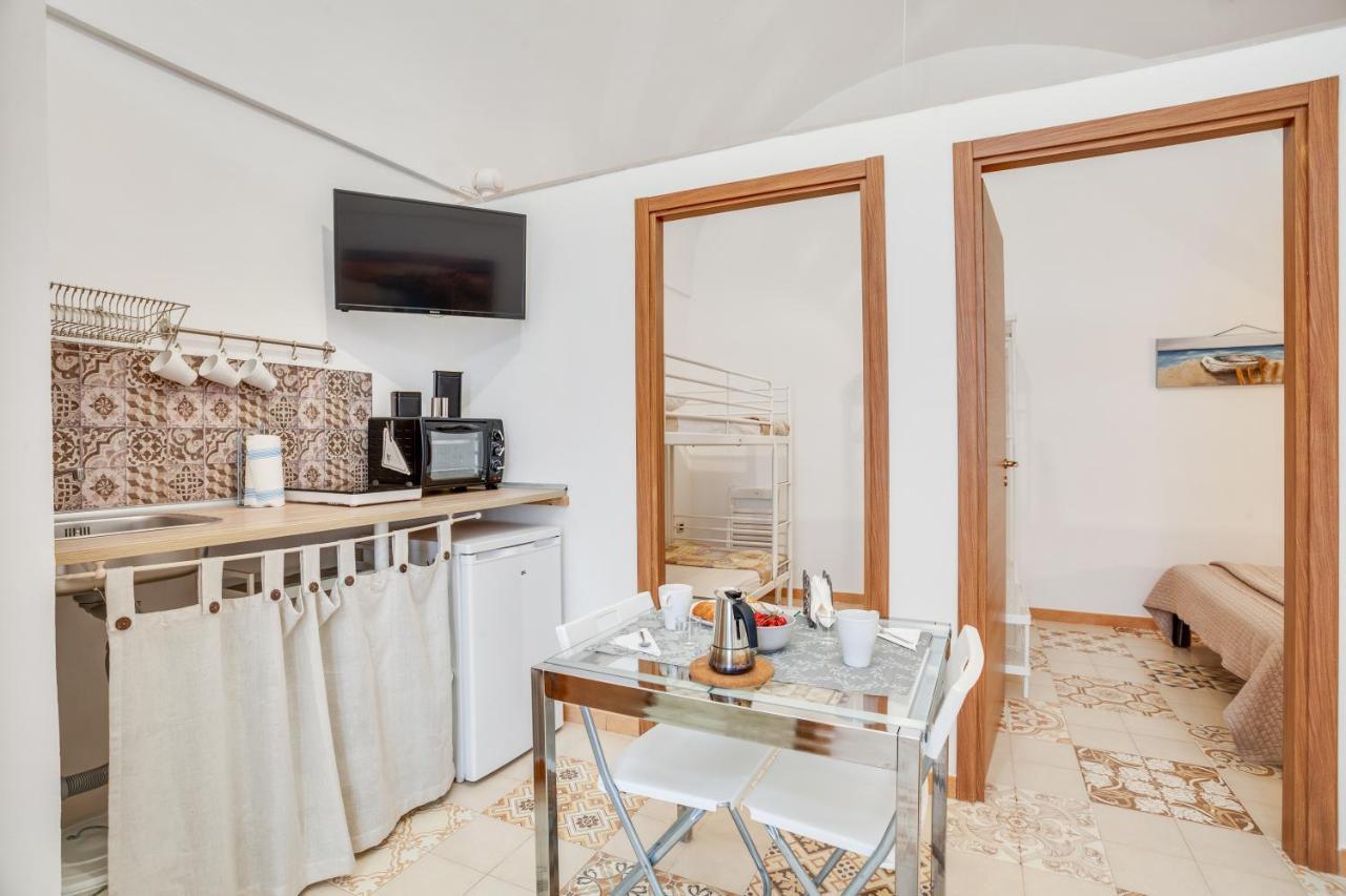 Tiny House 21 Bright Aparment Leilighet Polignano a Mare Eksteriør bilde